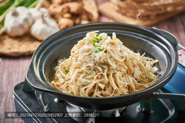 農(nóng)家煨土筍