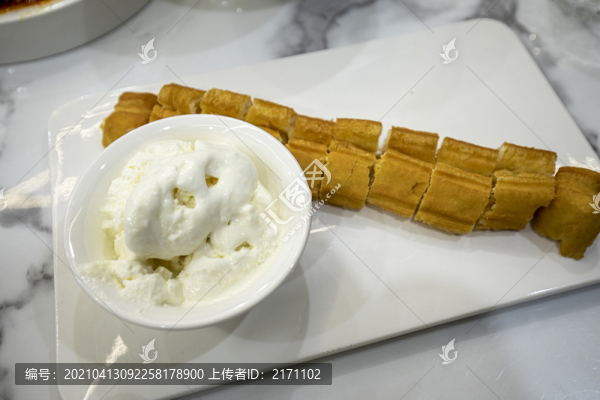 招牌冰淇淋油條