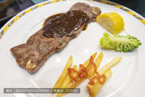香煎黑椒西式牛仔骨