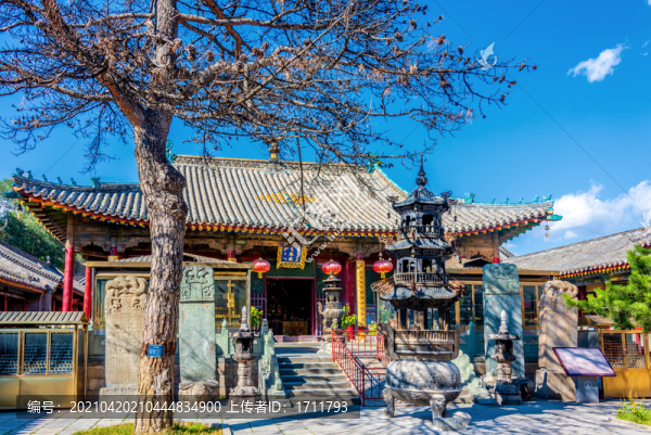 山西忻州五臺山羅睺寺大雄寶殿