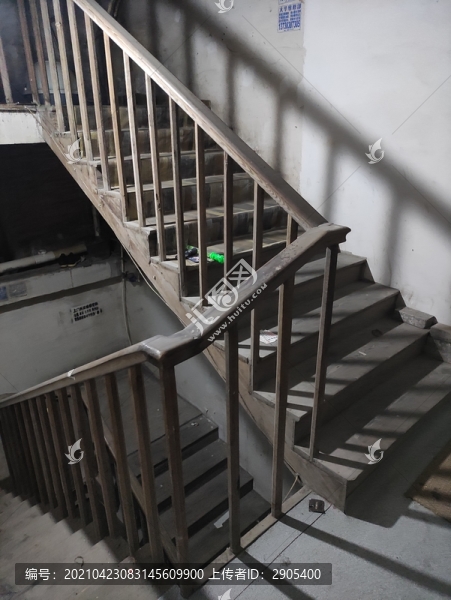 老屋木梯