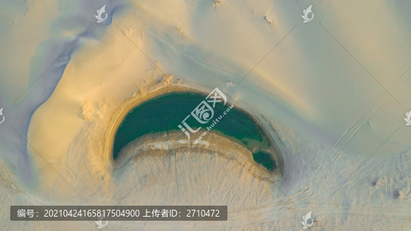 內(nèi)蒙古額濟(jì)納沙漠