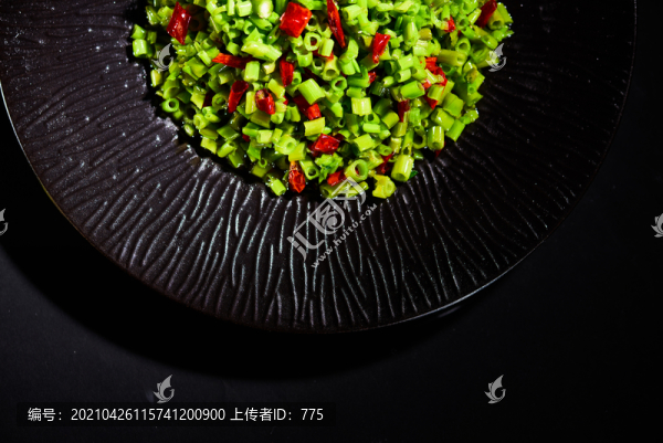 辣椒炒豆