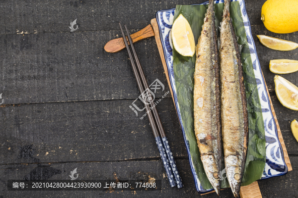 香烤秋刀魚
