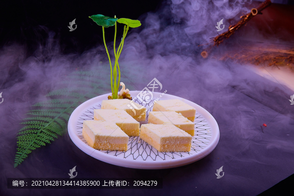 香芒夾心椰汁糕