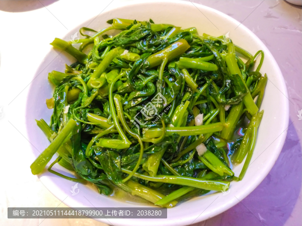 清炒空心菜