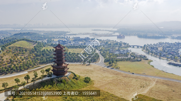航拍蚌埠湖上升明月