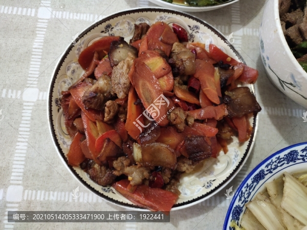胡蘿卜炒肉