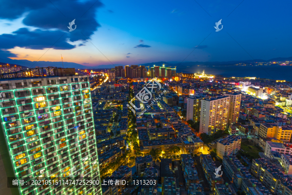 云南大理下關(guān)城市夜景