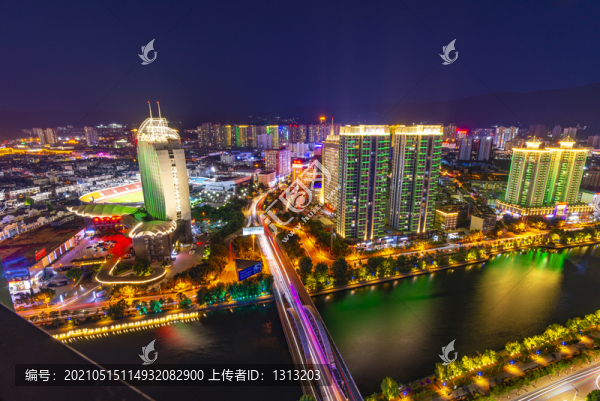 云南大理下關(guān)城市夜景