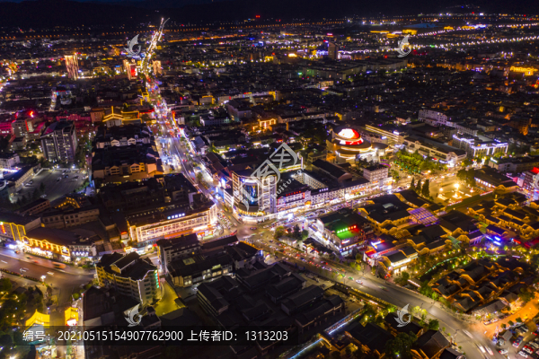 航拍云南麗江古城夜景風(fēng)光