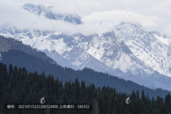 雪山