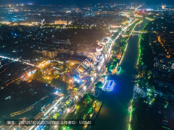 航拍江蘇揚(yáng)州古運(yùn)河夜景