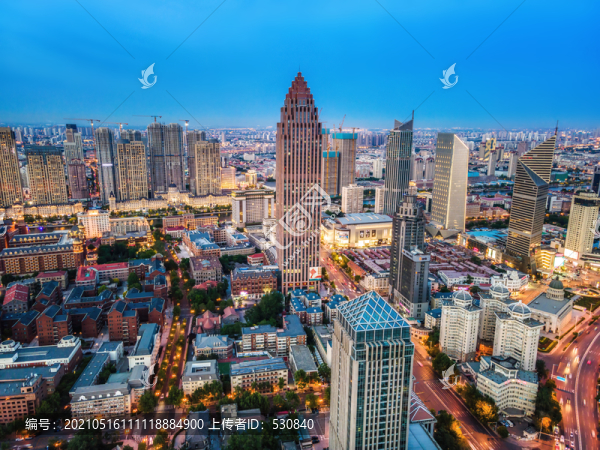 航拍天津建筑天際線全景夜色