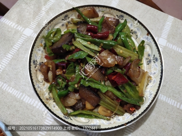 青椒炒肉