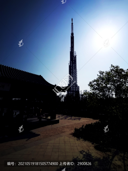 現(xiàn)代高塔
