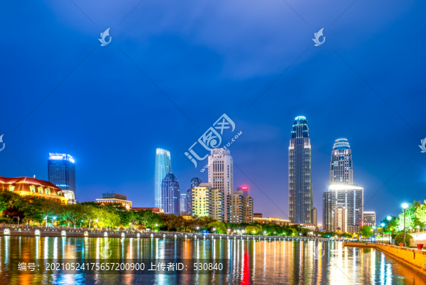 天津金融中心夜景