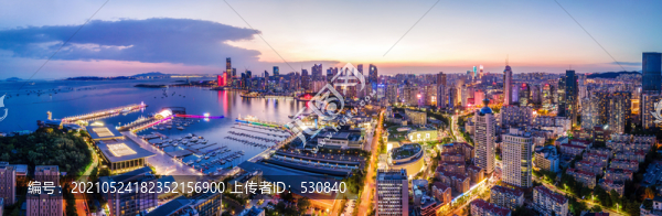航拍青島海岸線建筑天際線夜景