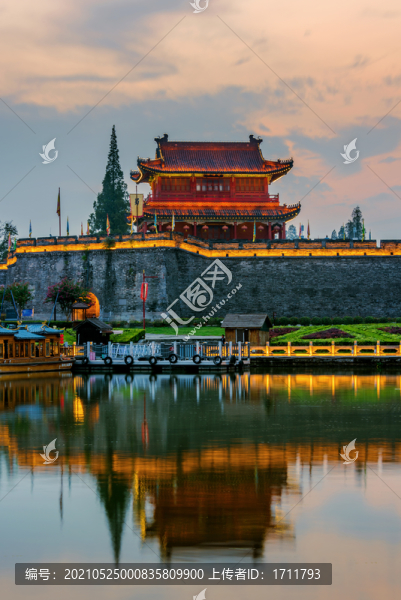 中國湖北荊州古城寅賓門日暮風(fēng)光