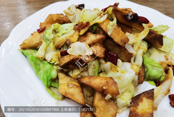 包包菜炒馕