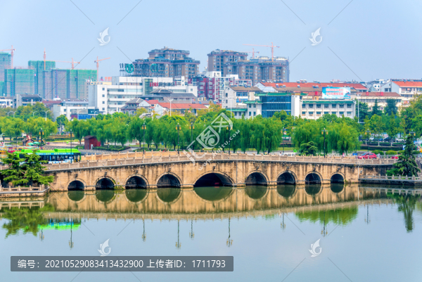 湖北荊州古城旅游區(qū)九龍橋