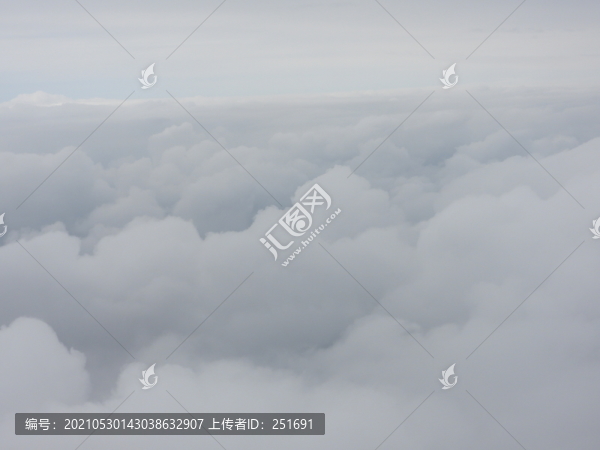 飛機(jī)拍攝藍(lán)天白云