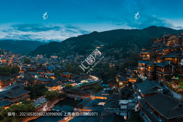 貴州西江千戶苗寨夜景