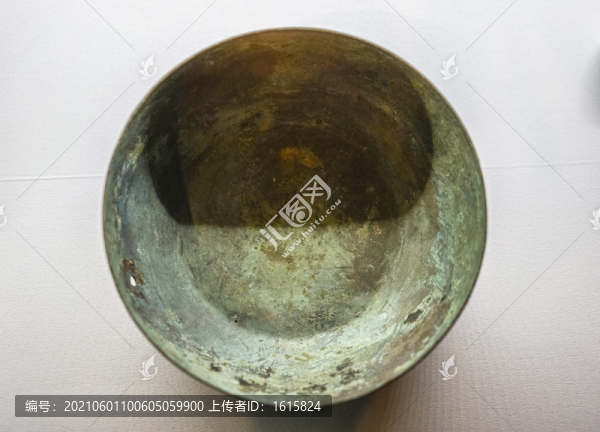 遼代素面銅缽
