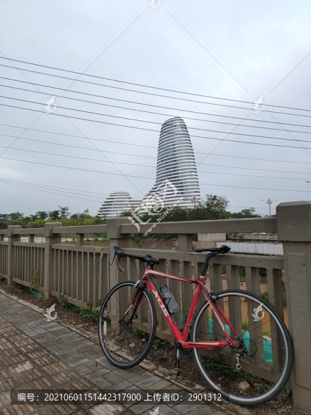 山地車(chē)自行車(chē)