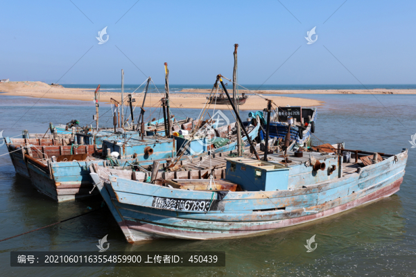 漁船
