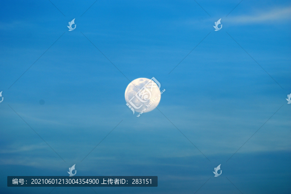 月亮