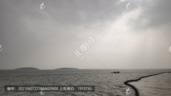 小船