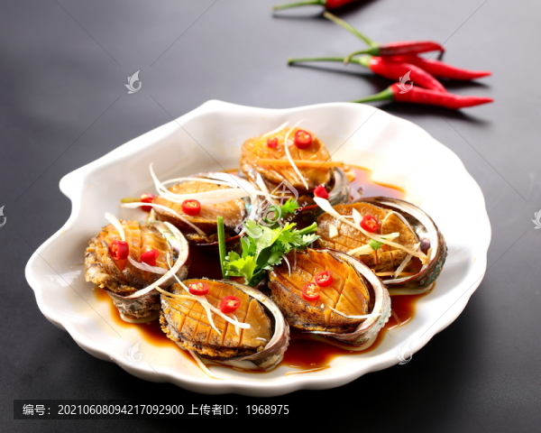 油淋鮑魚(yú)