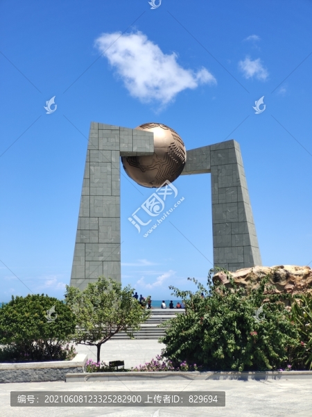自然之門(mén)