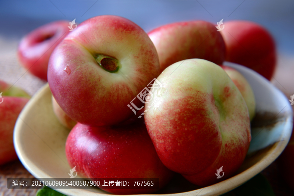 油蟠桃