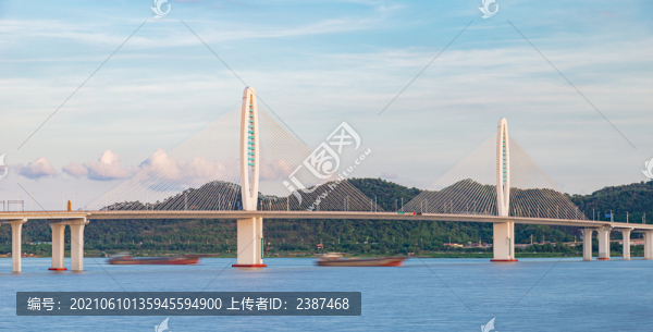 肇慶風(fēng)景閱江大橋