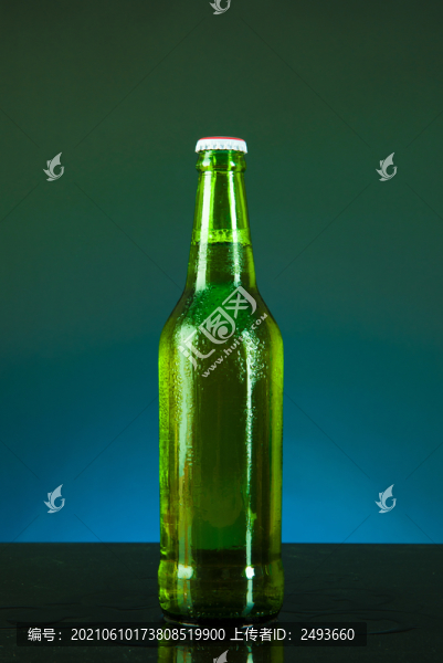 夏日冰爽啤酒