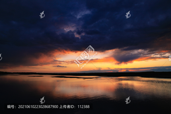 晚霞日落夕陽西下彩云黃昏傍晚