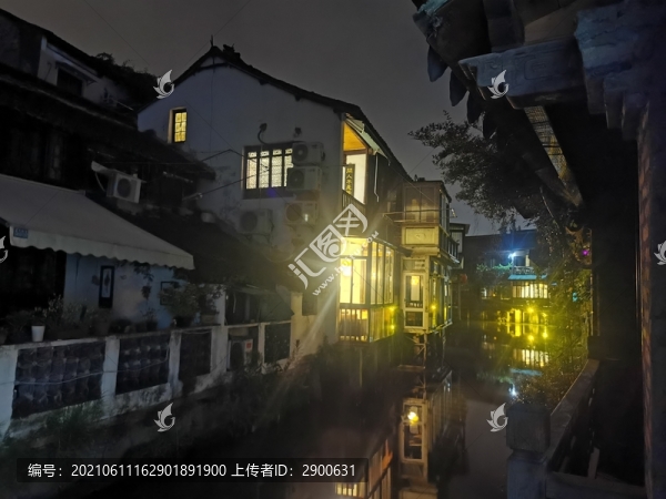 水鄉(xiāng)夜景