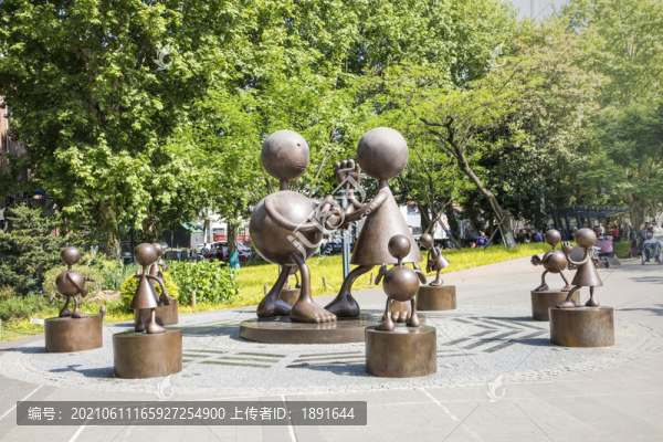 卡通人物雕塑