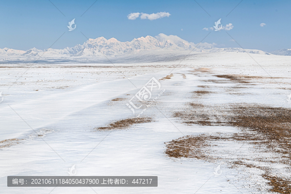 卓木拉日雪山
