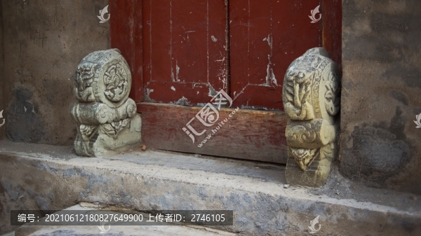 草廠九條門墩