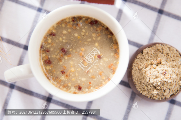 谷粉早餐