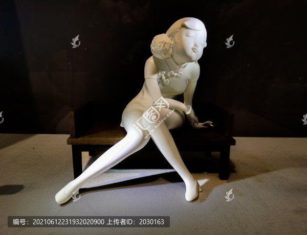 人物雕像
