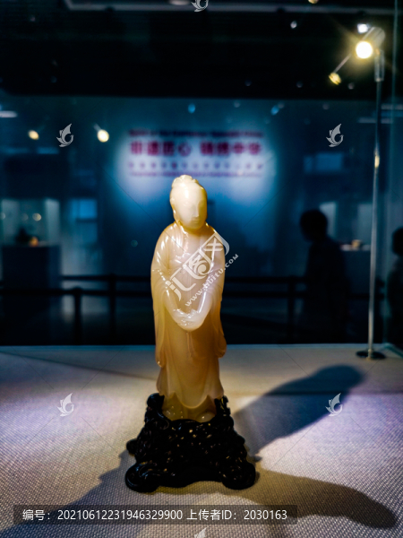 人物玉雕