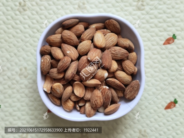 堅(jiān)果
