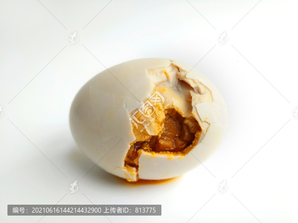 破殼咸鴨蛋