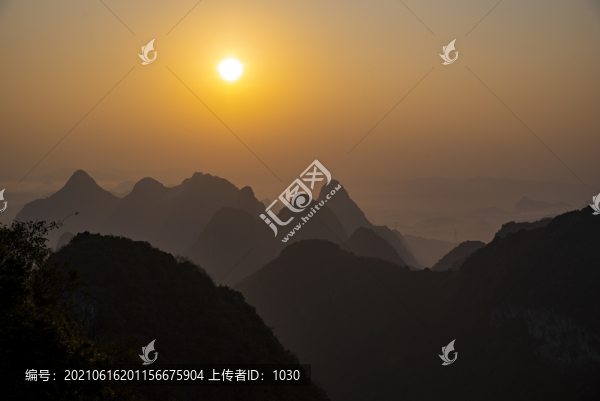 高山日出