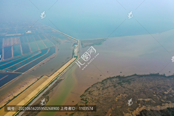 航拍黃河三角洲生態(tài)旅游區(qū)