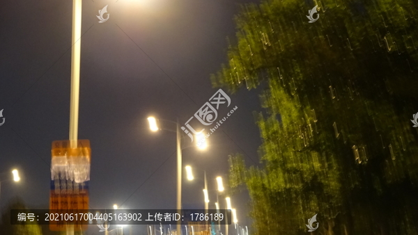 路燈